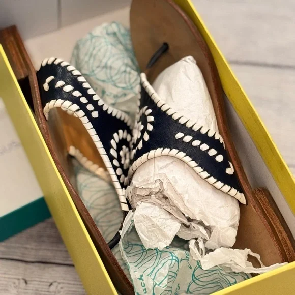 Jack Rogers Black and White Thong Sandals - Picture 9 of 9